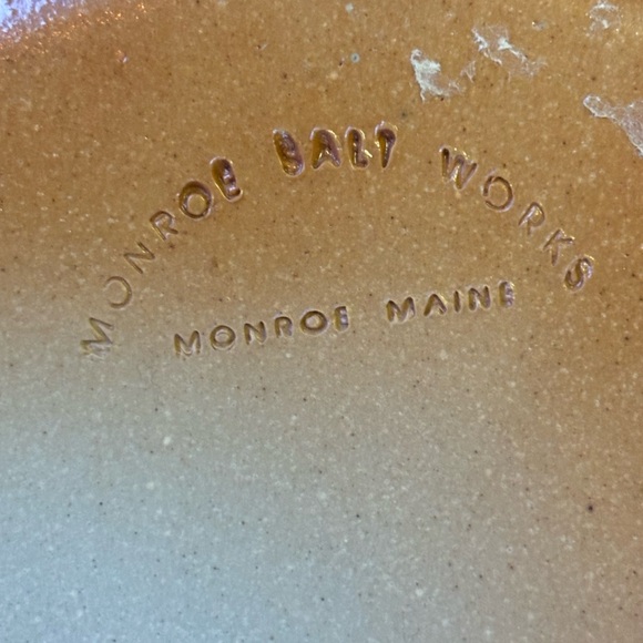 Vintage Monroe Salt Works Rooster Pattern Salt Glazed Large Pasta Platter 12.75” - Picture 4 of 5